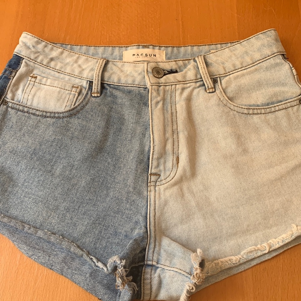PacSun denim high rise short size 27 like new